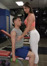 Sexy and fit Riley Jacobs gives one wet workout on a big cock